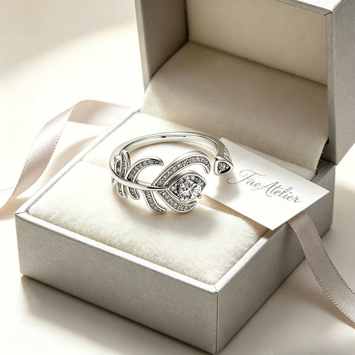 Spider Vine Leaf Promise Silver Ring｜FaeAtelier